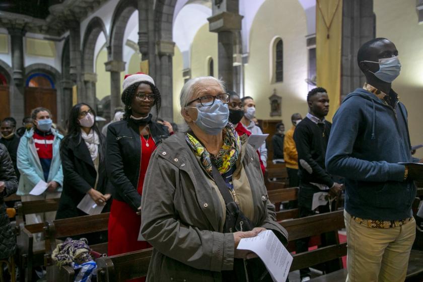 Tunus’ta başkent Tunus’un Habib Burgiba Caddesi’ndeki St.Vincent de Paul Kilisesi’nde Noel ayini düzenlendi