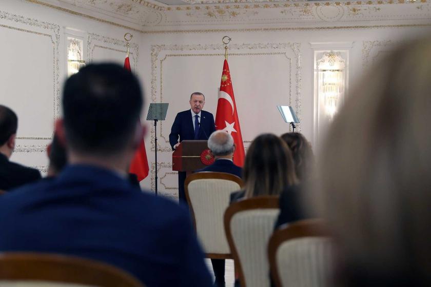 Recep Tayyip Erdoğan konuşurken