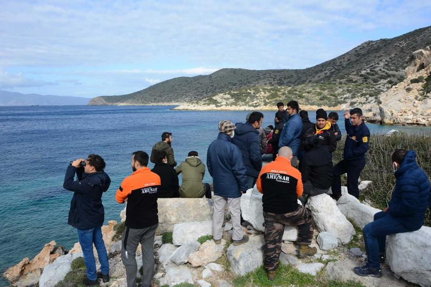 Datça'da balıkçı teknesi alabora oldu: 4 balıkçı kurtuldu, 1 kişi kayıp