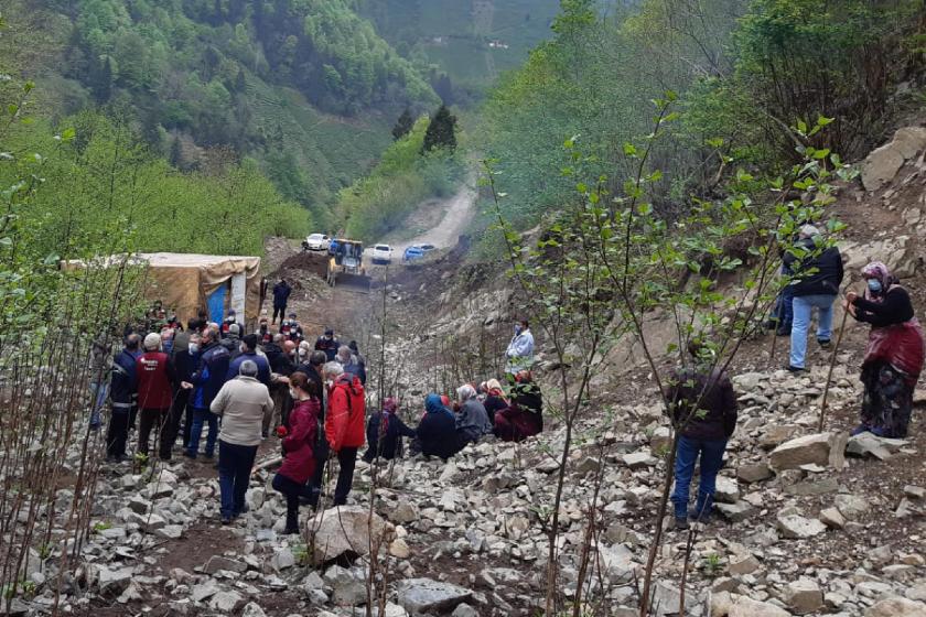 İşkencerede Vadisi'nde yurttaşlar Cengiz İnşaat'ın taş ocağına karşı direniyor