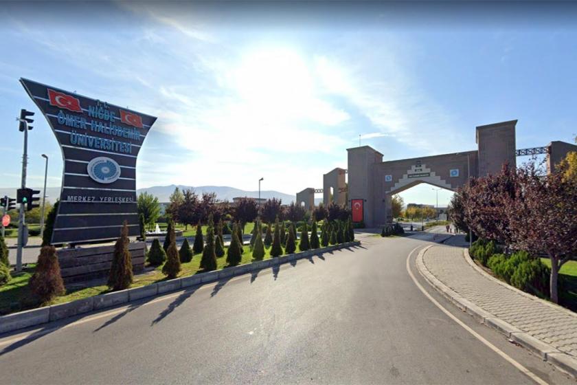 Niğde Ömer Halisdemir Üniversitesi girişi