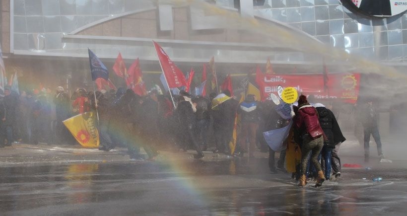 Anayasa Mahkemesi: Toplu gösteriye polis müdahalesi hak ihlalidir