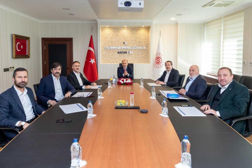Memur-Sen, Bakan Bilgin ile 'ek zam'ı görüştü