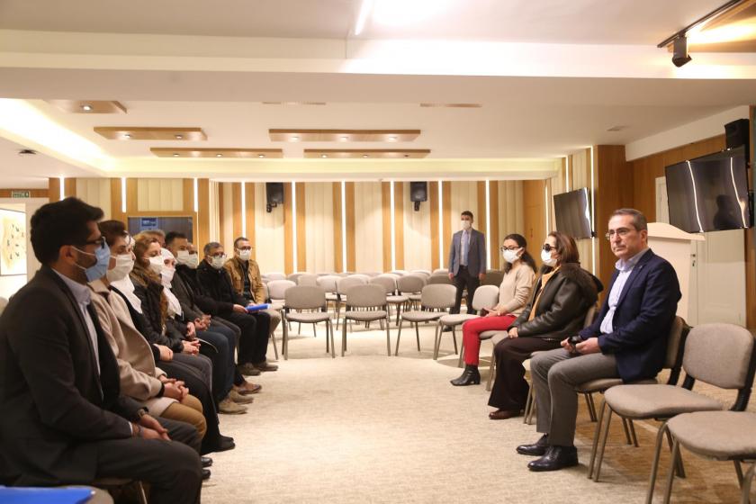 Mahpus yakınları Gelecek Partisini ziyaret etti