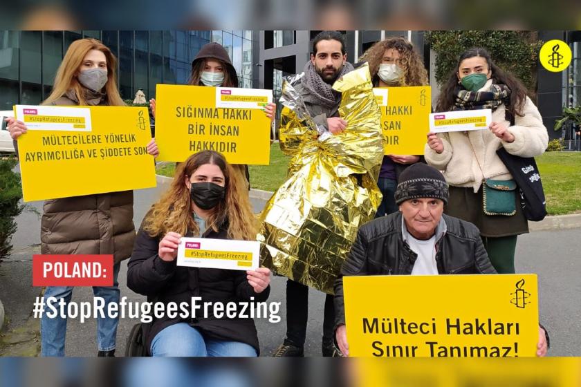 Uluslararası Af Örgütü, Polonya Konsoloslukları önünden seslendi: Mülteciler donuyor, durdurun