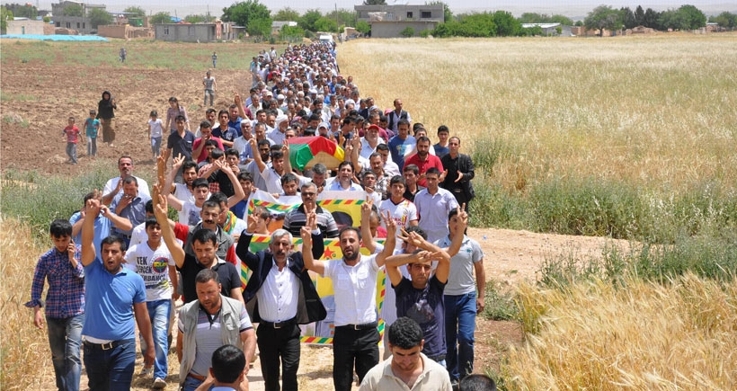 YPG'li Salar'ın cenazesi toprağa verildi