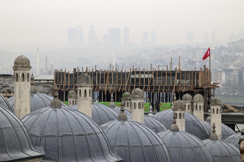 "Acele kamulaştırmayı uygulayıp, Süleymaniye'yi kapatan inşaatı yıkın"