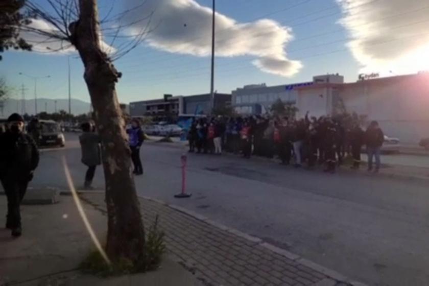 Ek zam talep eden Vansan işçilerinin sendikayla görüşmeleri engellendi