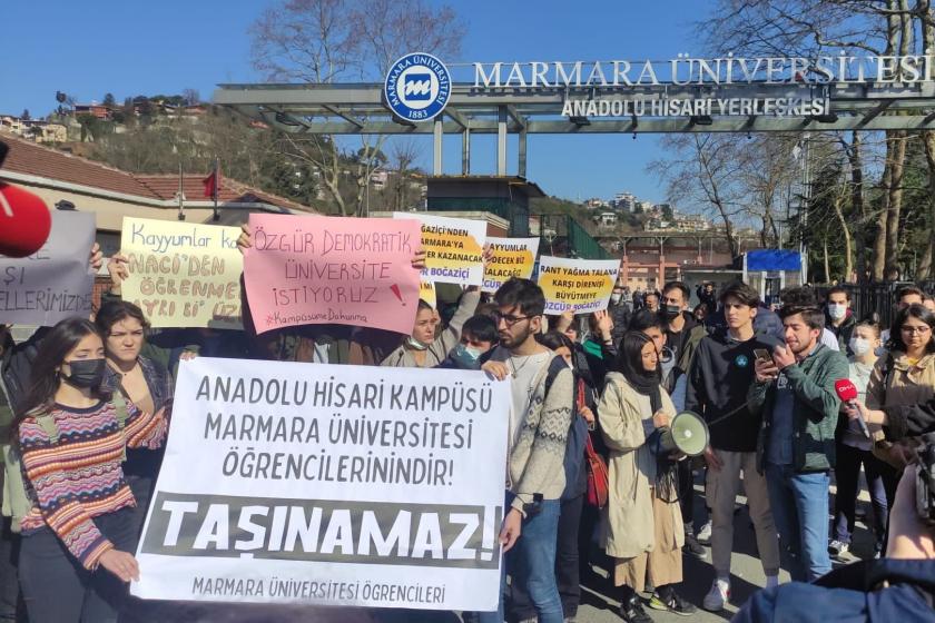 Marmara üniversitesi öğrencileri