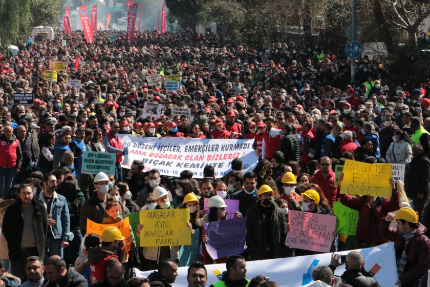 Genel-İş Sendikası İzmir Şubeleri üyesi işçilerin mitingi