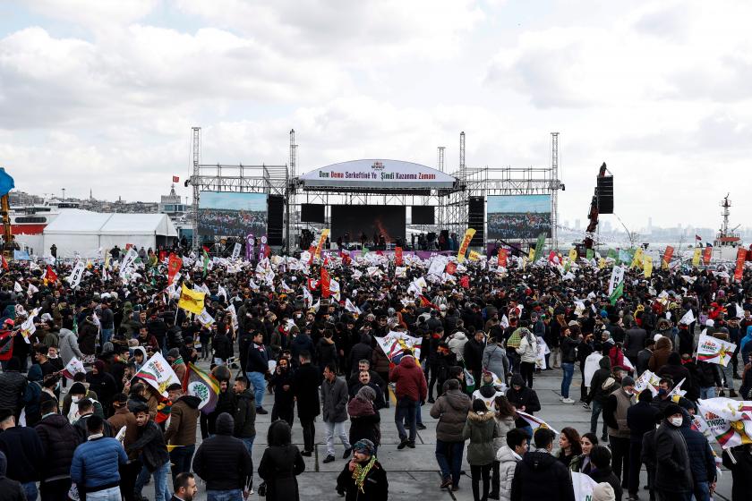 İstanbul Yenikapı'da düzenlenen Newroz mitinginden bir fotoğraf.