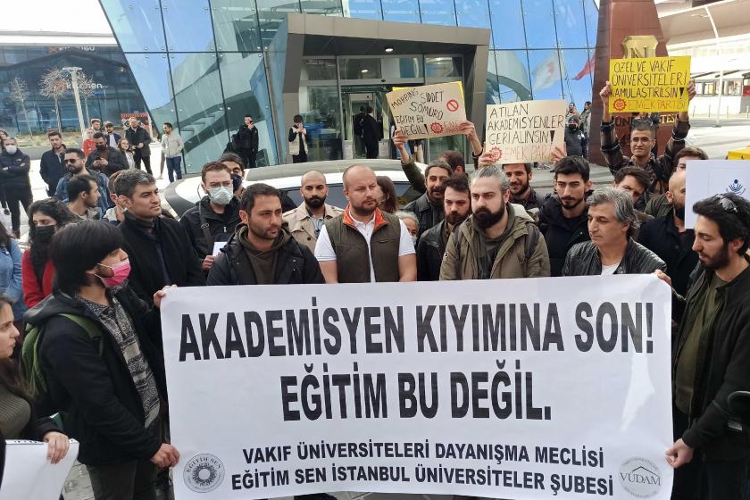 İşten atılan Nişantaşı Üniversitesi akademisyenleri: Yan yanayız,  dayanışıyoruz! - Evrensel