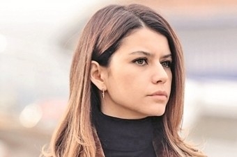 Beren Saat'ten HDP'ye yönelik saldırıya tepki