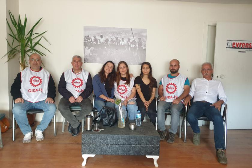 Direnişte olan Marlboro işçileri, Evrensel Gazetesi ve EMEP’i ziyaret etti