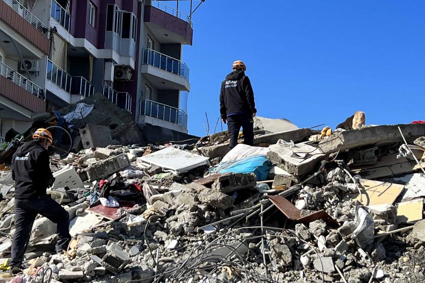 Yağmur Apartmanı davası sanık mimar suç ortağına işaret etti: “İmar barışında yapılan fazlalıklar binanın dengesini bozdu"