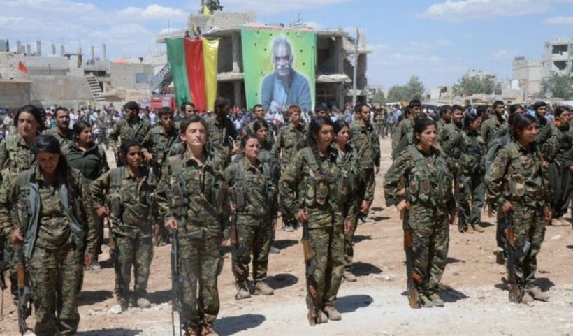 YPG'nin Til Ebyad zaferi Kobanê'de kutlandı