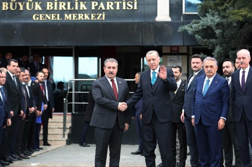 Cumhur İttifakı ortağı Destici'den açıklama: Erken seçim ihtimali yüksek