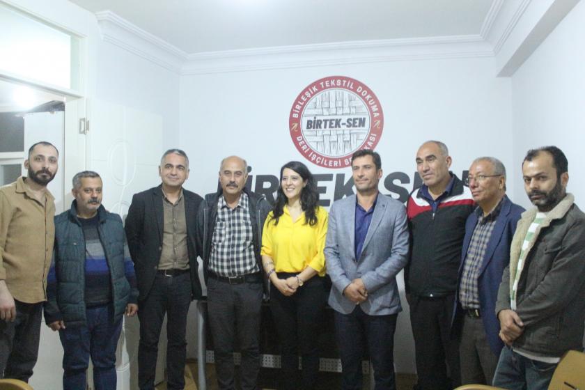 BİRTEK-SEN üyesi işçilerle buluşan Sevda Karaca: Bu ülkede emek hakkını alacak