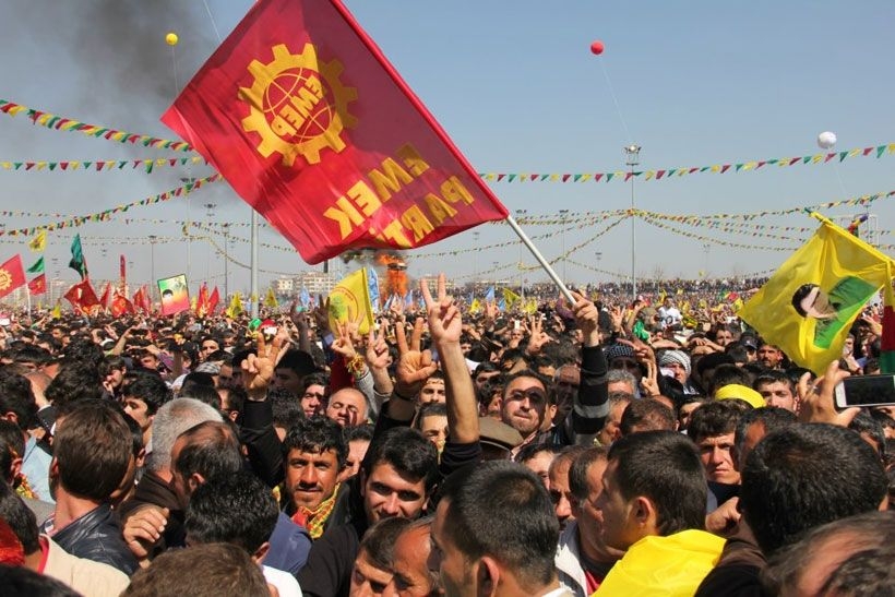 'Katliamları yapan DAİŞ ve destekçisi AKP, yenilecek, halklar kazanacak!'