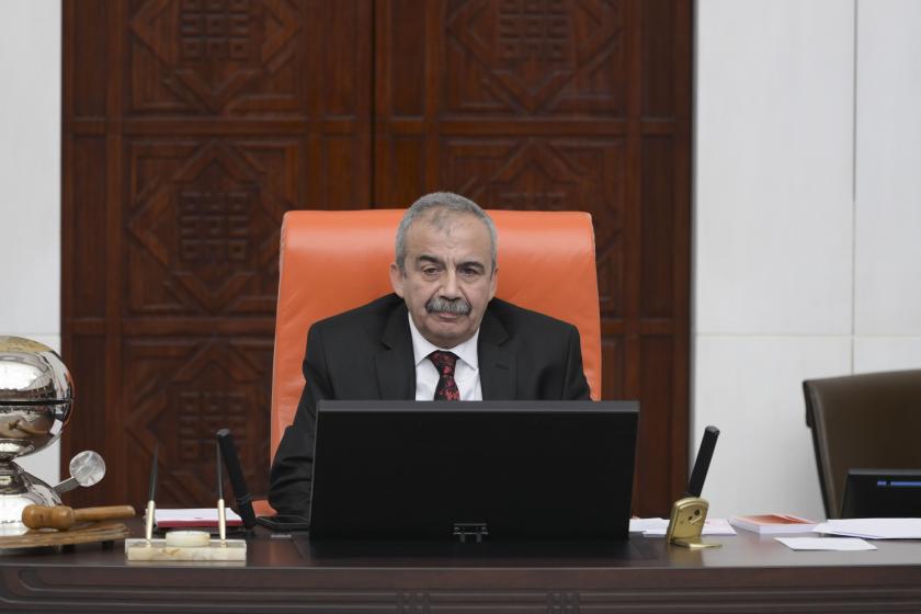 Filistin’e TBMM ziyareti önerildi, Sırrı Süreyya Önder yurt dışı yasağını hatırlattı