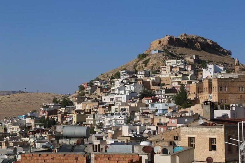 HDP: AKP misafirhaneye 600 asker-polis kaydetti