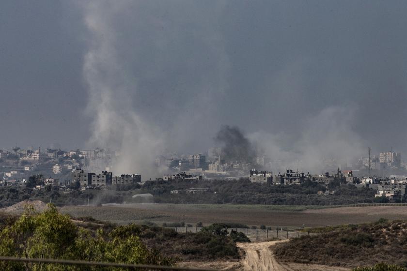 İsrail'in Gazze'ye saldırı anı