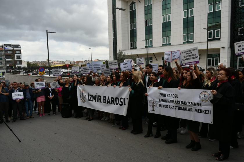 İzmir Barosu'ndan kadın cinayetlerine tepki: Boşanmayı değil şiddeti önle
