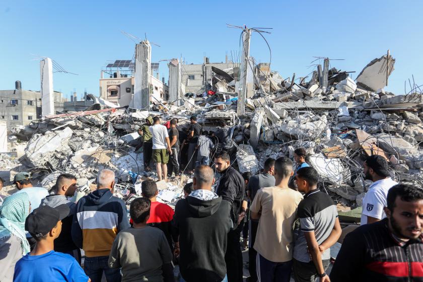 İsrail'in saldırılarında yaşamını yitirenlerin sayısı 11 bini geçti