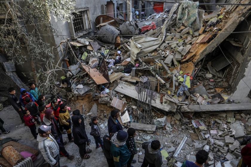 İsrail'in Gazze'ye saldırılarında ölen Filistinlilerin sayısı 20 bin 424'e yükseldi