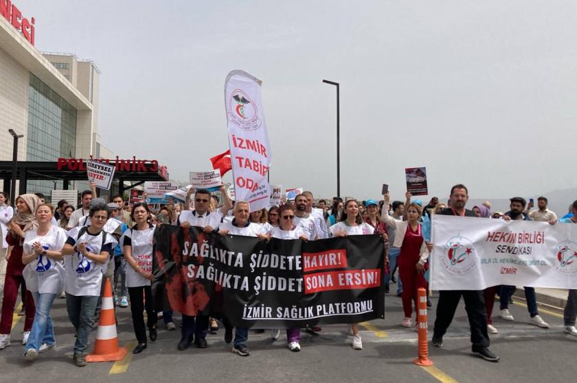 İzmir Sağlık Platformu'nun sağlıkta şiddet açıklaması