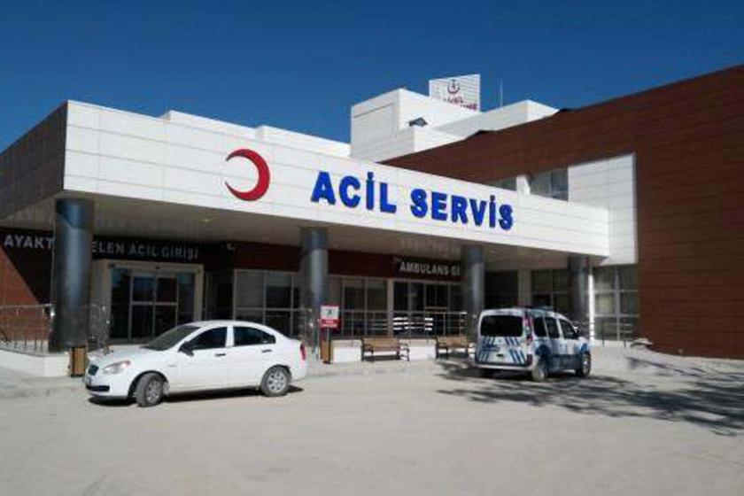 Bursa'da işçi servisi ile hafif ticari araç kafa kafaya çarpıştı: 13 yaralı