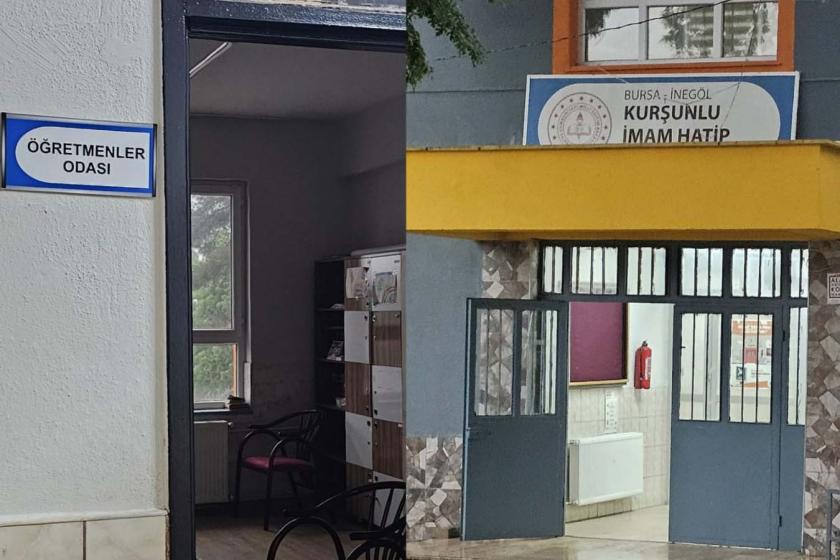 Öğretmen yok müdür var, öğrenci yok okul var!