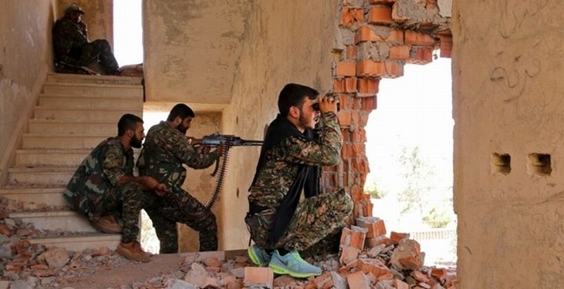 Suriye ordusu ve YPG, IŞİD'i Haseke'den çıkardı