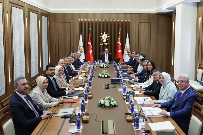 AKP MKYK toplantısı sona erdi | Çelik, “katliam” denilmesinden rahatsız oldu