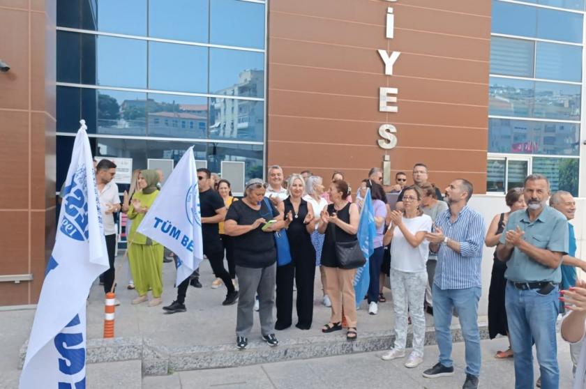 Bayraklı Belediyesi emekçilerinin başlattıkları eylem sürüyor