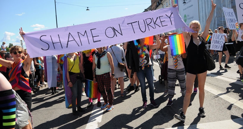 Onur Festivali’nde Türkiye protestosu