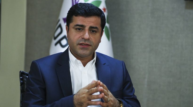 Demirtaş: Başbakan çağrı yaparsa olaylar kesilir