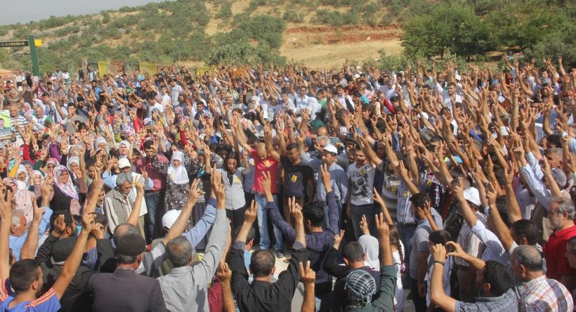 Cenazeleri 10 gün boyunca bekletilen gerillaları on binler uğurladı