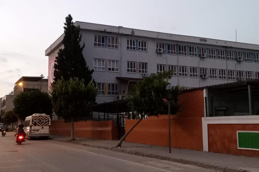 Okullar yetersiz, öğrenciler istedikleri eğitimi alamıyor