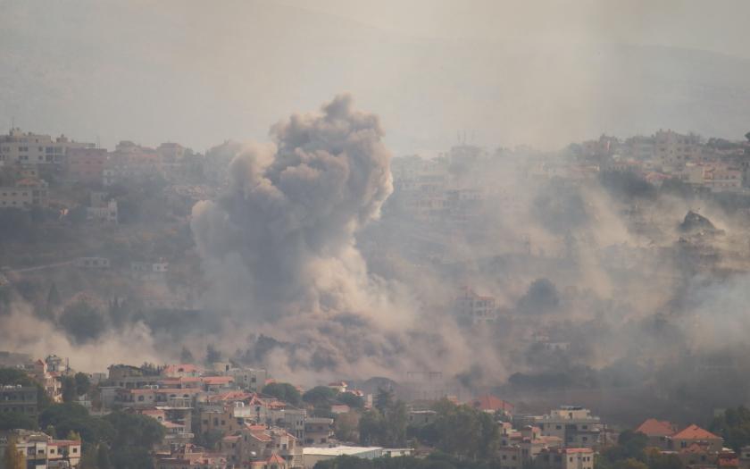 İsrail'in, Lübnan'ın çeşitli bölgelerine saldırılarında 19 kişi yaşamını yitirdi