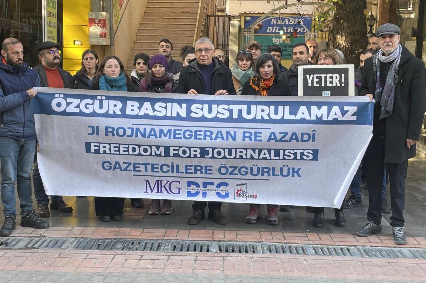 DFG Kasım ayı raporu: 21 gazeteci gözaltına alındı, 3'ü tutuklandı