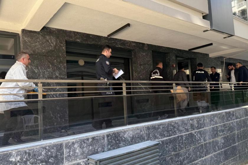 Antalya’da şüpheli kadın ölümü: 19 yaşındaki genç kadın yalnız yaşadığı evinde ölü bulundu