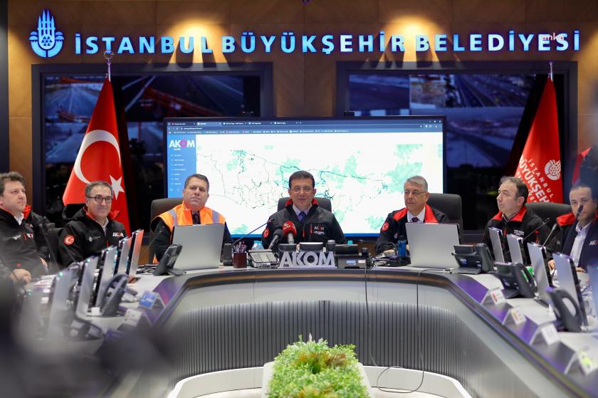İmamoğlu uyardı: Mecbur kalmadıkça trafiğe çıkmayın, toplu taşıma kullanın