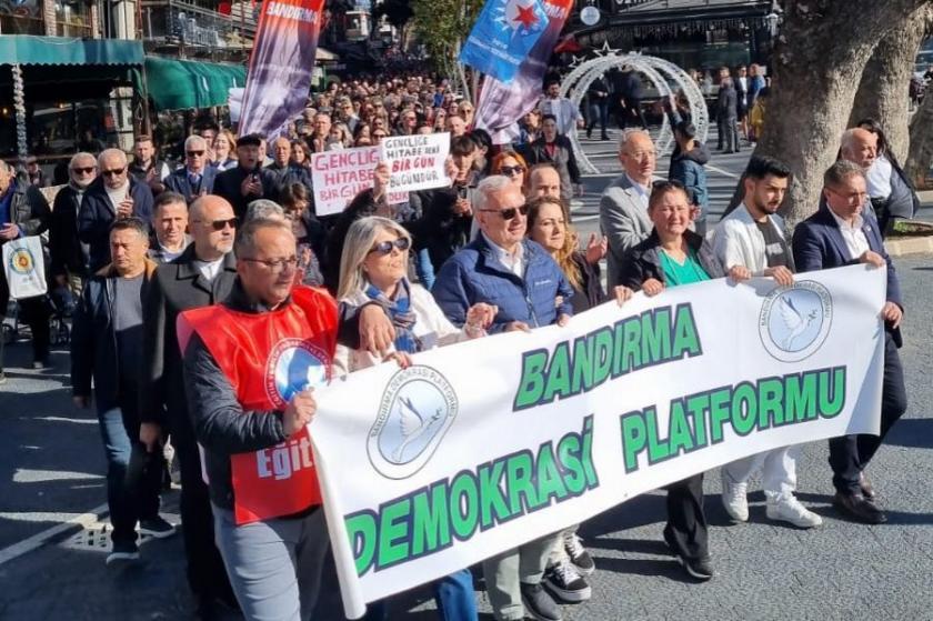 Bandırma Demokrasi Platformu: “Halkın egemenliğini inşa etmek için dayanışmayı güçlendirmeliyiz”