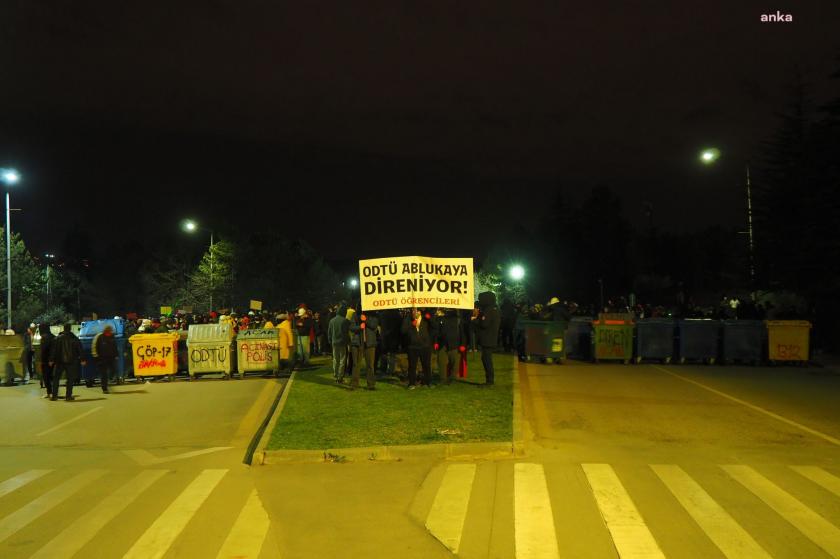 ODTÜ'de gece yarısı 9 öğrenci gözaltına alındı