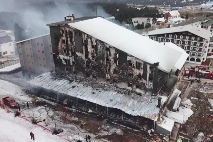 Uludağ'da Kervansaray Otel yangını ile ilgili dört kişi daha gözaltına alındı