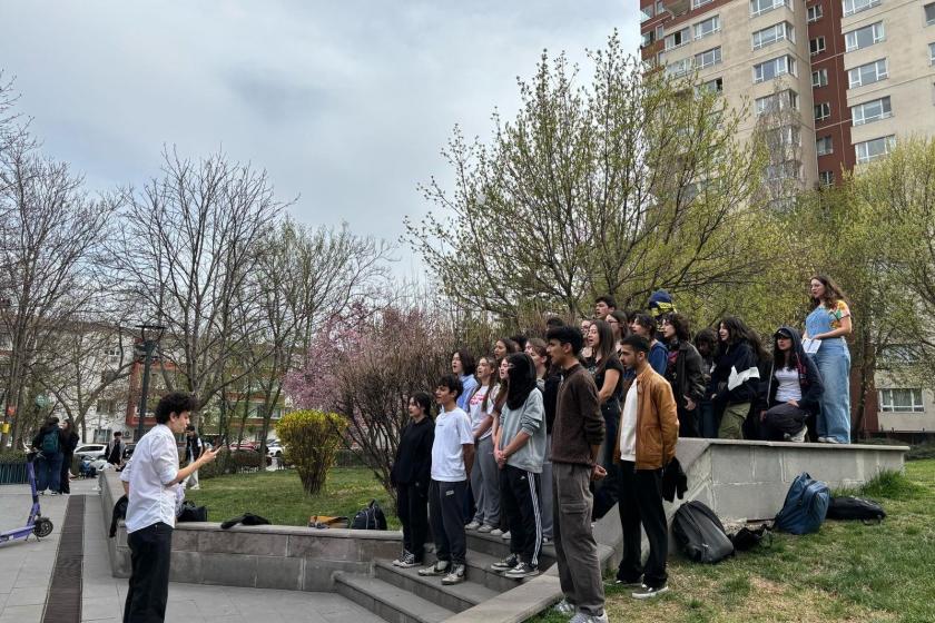 "Liseleri bu dönemde üniversiteleri yalnız bırakmamaya çağırıyoruz"