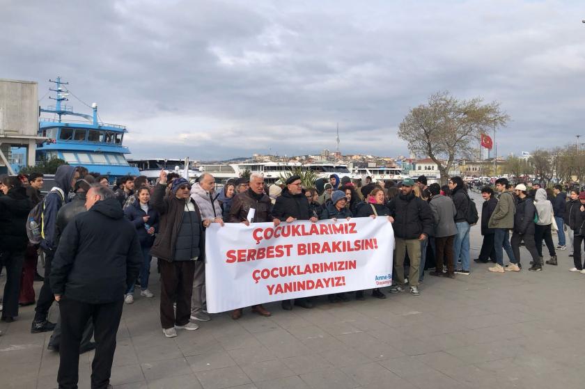 Anne Baba Dayanışma Ağı’ndan açıklamaya çağrı: Çocuklarımızın sesine ses olmaya çağırıyoruz