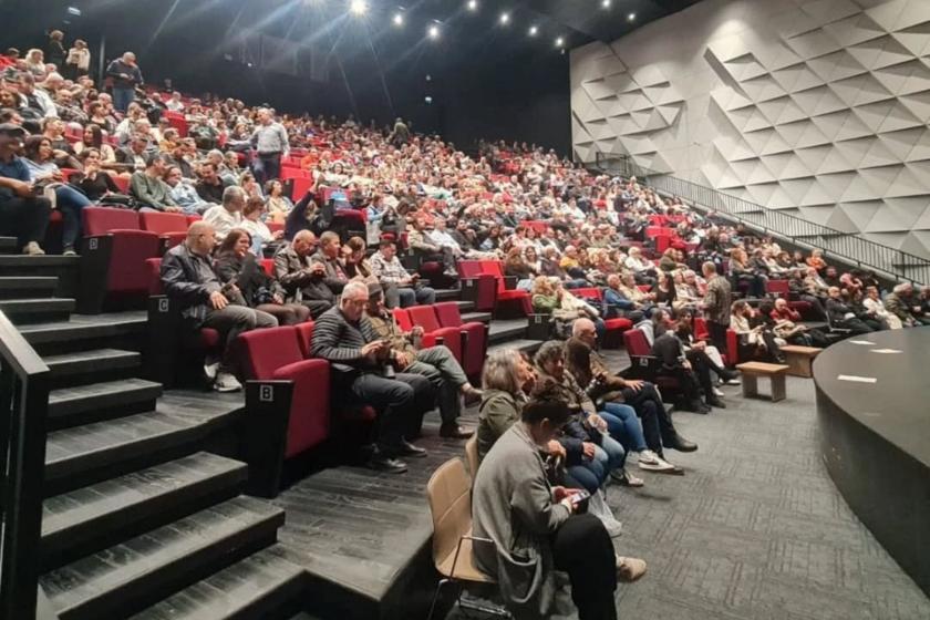 İsrail’le ticareti savunmuştu | Zeybekci’nin adı kültür merkezinden siliniyor