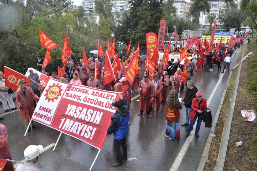 Adana’da 1 Mayıs: "Asgari değil, insanca ücret"